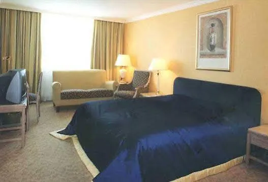 Hotel Regent München 4*,