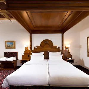 King's First Hotell
